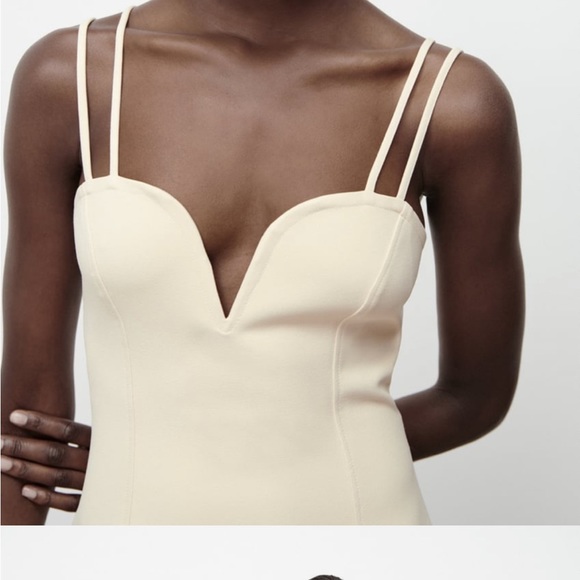 Zara Sweetheart Neckline Dress - Picture 3 of 11